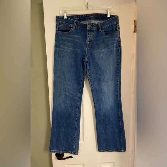 TALBOTS WOMENS JEANS. Bootcut. Size 12P. EUC. - Picture 1 of 6
